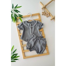 Miniğimin Cicileri Yumuşak Kot Yaka Fisto Detaylı Kız Bebe şortlu takım - Gri