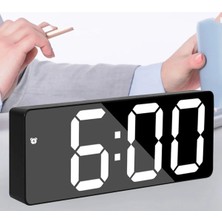 Dekoratif Masa Saati Derece Alarm Takvim Fonksiyonlu Şarjlı LED Işıklı Dijital Siyah