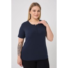 Curve Kadın Büyük Beden Pamuklu Likralı Bisiklet Yaka Düğme Detaylı Basic Düz Lacivert Bluz