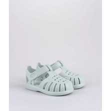 Igor Kız Çocuk PVC Sandalet – Rahat Tabanlı, Mint Yeşili, Düz Model, Günlük Kullanıma Uygun 10271-026