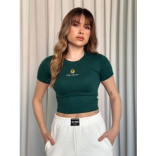 Zümrüt Yeşili Sıfır Yaka Kısa Kollu Önü Yazılı Minimal Slim Fit Croptop/bluz/tişört
