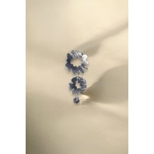 Metal Üç Sıra Çiçek Figürlü Broş