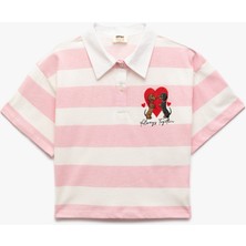 Koton Pamuklu Çizgili Kısa Kollu Gömlek Yaka Düğmeli Köpek Işlemeli Crop Tişört