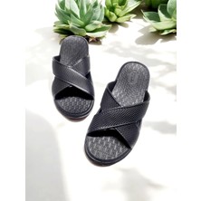 Erkek Yumuşak Taban Islak Zemine Uygun Çapraz Eva Terlik