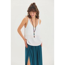 V Yaka Minimal Askılı Bluz Beyaz