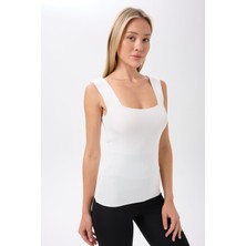 Kadın Kare Yaka Kalın Askılı Basic Fit Bluz Crop Top