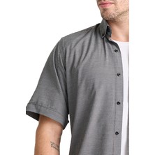 Varetta  Erkek Siyah Kısa Kollu Geniş Kesim Cepli Yaka Düğmeli Pamuk Gömlek