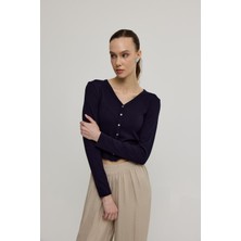 Kadın Lacivert Önü Düğmeli Yumuşak Hırka