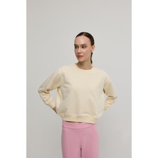 Kadın Vanilya Renk Basic Sweatshirt