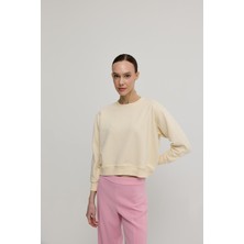 Kadın Vanilya Renk Basic Sweatshirt