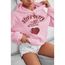 Millionaire Kadın Pembe Çilek Baskılı 3 Iplik Şardonlu Kapüşonlu Kanguru Cepli Oversize Salaş Hoodie Sweatshirt