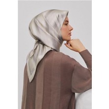 Armine 2025 Desenli Saf Ipek Twill Eşarp 9327-80