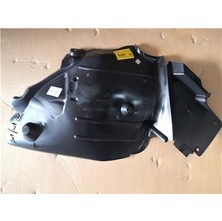 Camurluk Davlumbazı On Sol (Arka Taraf) C-Class W205 14>