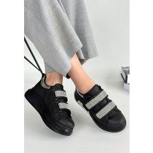 Nino Siyah Cilt Cırt Cırtlı Spor Ayakkabı - Lisinya