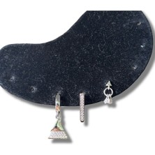 Üçlü Üçgen Desenli Sallantılı Çelik Küpe