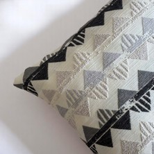 Oslo Geometrik Desenli Natural Kare Dekoratif Kırlent Kılıfı - Çok Renkli 45 x 45