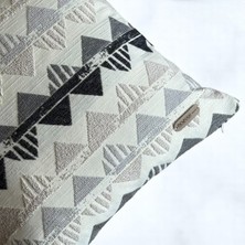 Oslo Geometrik Desenli Natural Kare Dekoratif Kırlent Kılıfı - Çok Renkli 45 x 45