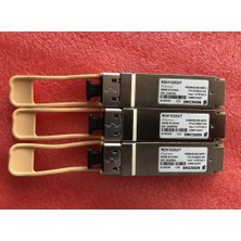 Ericsson RDH10252/7 Qsfp+ 40GBASE-SR4 850NM 150M Mpo Transceiver (FTL410QE2C-ER)