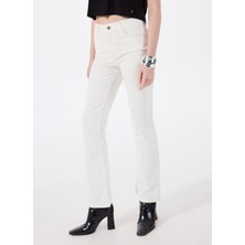 Mustang Standart Bel Düz Paça Flare Beyaz Kadın Denim Pantolon Georgıa Skınny Flare5