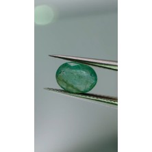 1.09 ct 7.5x5.8mm Oval Natural Emerald Zambia