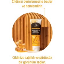 Selesta Life Bal ve Süt Özleri Bal & Süt Aromalı Nemlendirici ve Besleyici Vücut Kremi Vücut Kremi 250 ml