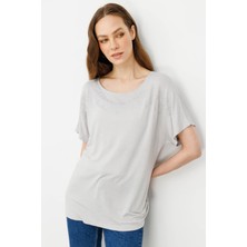 Kadın Sıfır Yaka Boncuk Işlemeli Penye T-Shirt Taş