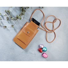 Vegan Deri Askılı Telefon Çantası – Iphone 16 Ve Tüm Modellerle Uyumlu, Minimal Cepli Günlük Çanta (Krem, Siyah, Kahve, Sarı, Kırmızı, Turuncu, Mavi, Lila, Beyaz)