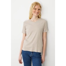 Desen Triko Kadın V Yaka Kaşkorse Pamuk T-Shirt Bej