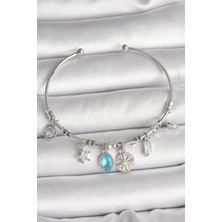 Tua Moda Pirinç Gümüş Renk Sallantı Pusula Figür Kalp Detay Charm Kadın Bileklik