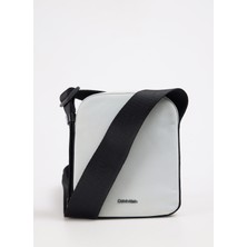 Calvin Klein Gri Erkek Postacı Çantası Ck Ease Reporter S