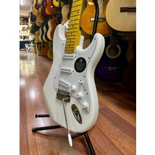 Lea 3 Sıngle Beyaz Elektro Gitar-Kılıf Kablo Pena Dahil
