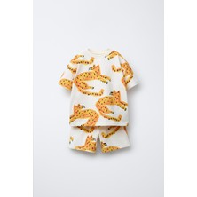 Magu Erkek Çocuk Pamuklu Ekru Aslan Desenli Yazlık Şortlu T-shirt Takım