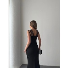 Kadın Omuz Çoklu Askılı Önü Taş Işlemeli Balık Kesim Janjan Krep Maxi Boy Elbise