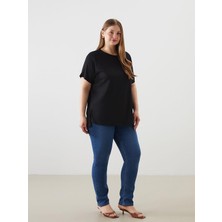 Bisiklet Yaka Düz Kadın Tişört  (S5)