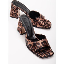 Dilimler Ayakkabı Büyük Beden Kadın Topuklu Terlik Leopar Saten İnce Bantlı