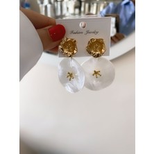 Çelik Sedef Taşlı Sallantılı Gold Renk Küpe