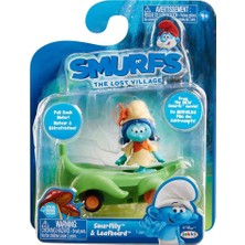 Şirinler Kayıp Köy Lily Şirin Araç ve Figür Seti