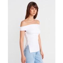 31865 Omuzları Açık Büzgülü Top-Beyaz