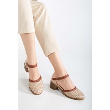 Analin Shoes Kadın  Deri Burnu Kapalı Örgülü Sandalet - Bej