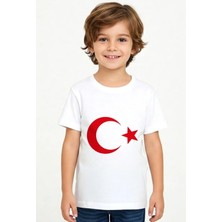 Bayrak Baskılı Kız Çocuk Tişört