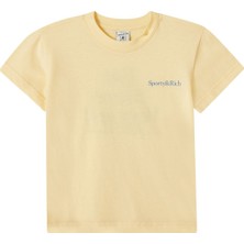 Sağlıklı Beslenmeyi Destekleyen Kız Tişörtü