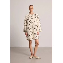 Gusto Puanlı Saten Kaftan - Ekru