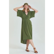 V Yaka Büzgü Detaylı Büyük Beden Elbise