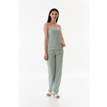 Ince Çizgili Askılı Dantelli Pijama Takımı