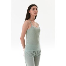 Ince Çizgili Askılı Dantelli Pijama Takımı