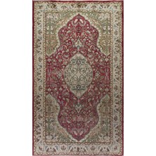 170 x 285  cm  Kırmızı ve Yeşil Tonlarda Eski Oryantal Halı. El Düğümlü Yün Halı. Yünlü Halı