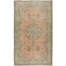 176 x 296  cm  Kırmızı, Bej ve Yeşil Eski El Yapımı Madalyon Tasarımlı Anadolu Halısı