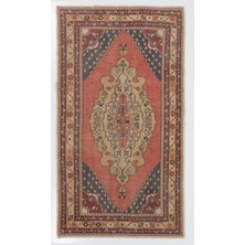 130 x 229  cm  Benzersiz El Yapımı Eski Oryantal Halı