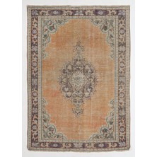 169 x 240  cm  Kırmızı ve Siyah Eski El Dokuma Türk Uşak Halısı, El Düğümlü Oturma Odası Halısı