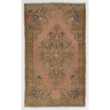 138 x 230  cm  Eski El Dokuması Türk Köy Halısı. Yumuşak Renklerde Yün Halı